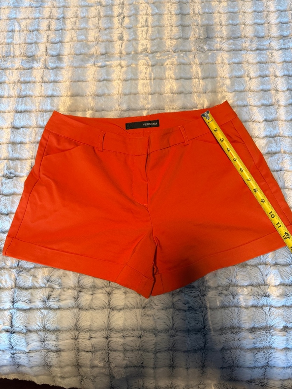 Versona Women's Tailored Shorts